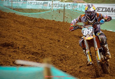 秘饭直播-国外用的健身器材对国内体育器械市场的影响与启示